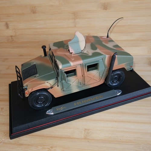Maisto humvee hmmwv - 1:18,